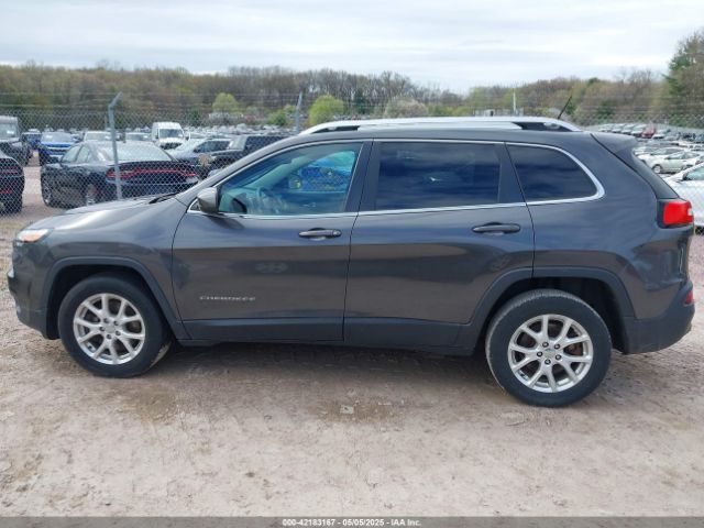 1C4PJLCS9FW542181 Jeep Cherokee Latitude