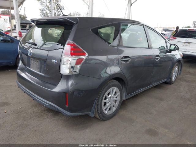 JTDZN3EU3HJ058034 Toyota Prius V Four