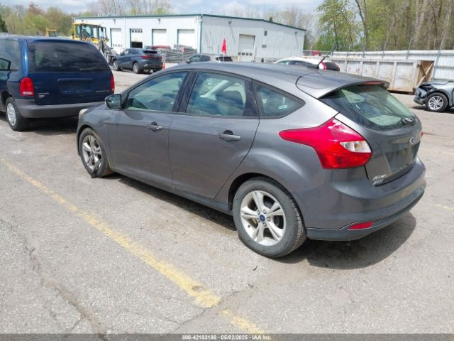 1FADP3K2XEL326882 Ford FOCUS SE