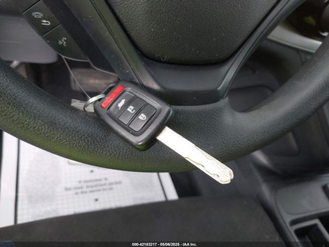5J6RM4H4XGL037019 Honda CR-V SE