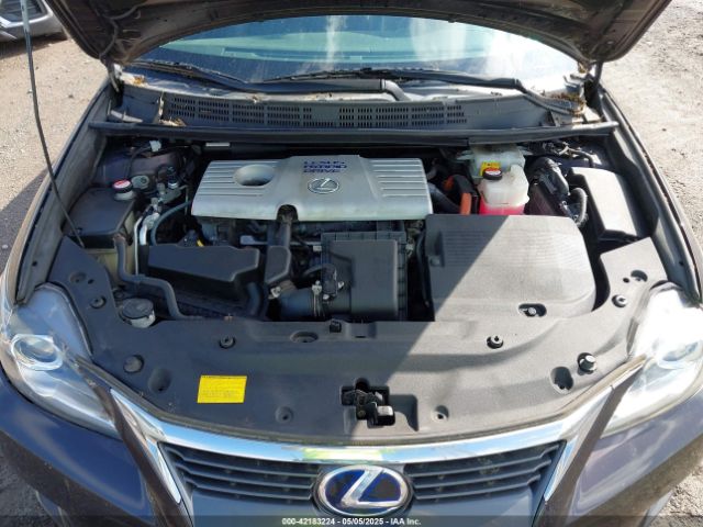 JTHKD5BH5E2203375 Lexus CT 200H
