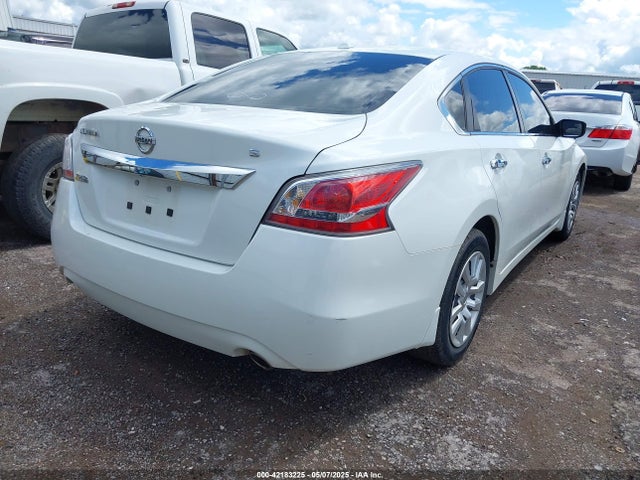 1N4AL3AP6FN400364 Nissan Altima 2.5 S