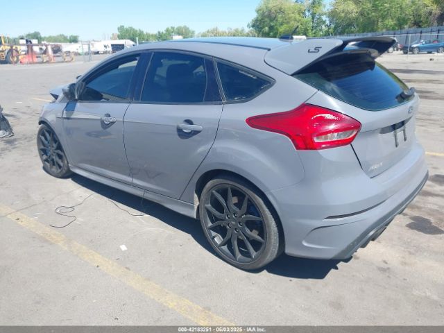 2016 FORD FOCUS RS WF0DP3TH3G4115739 Photo 2