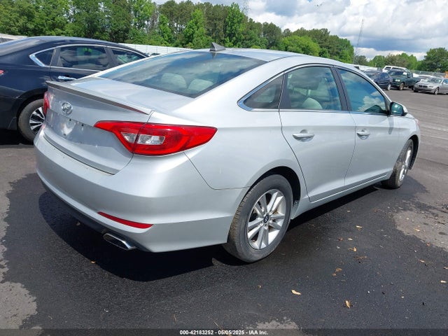 Hyundai SONATA SE 2015 5NPE24AF5FH054481 Image 4