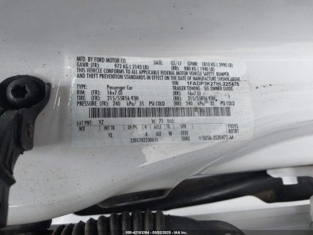 1FADP3K27HL225478 Ford FOCUS SE