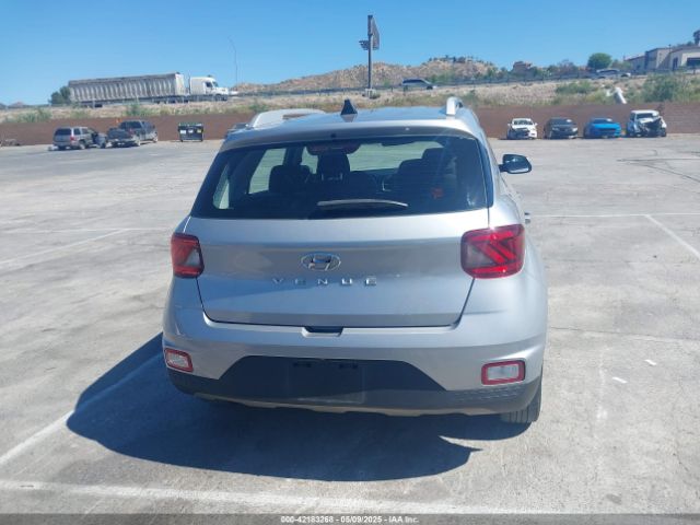 KMHRC8A36LU024785 Hyundai Venue Sel