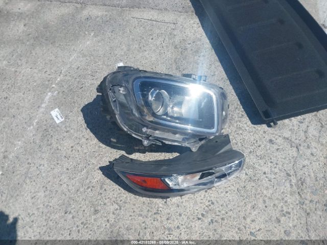 KMHRC8A36LU024785 Hyundai Venue Sel