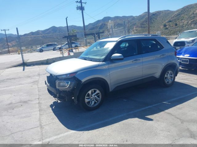 KMHRC8A36LU024785 Hyundai Venue Sel