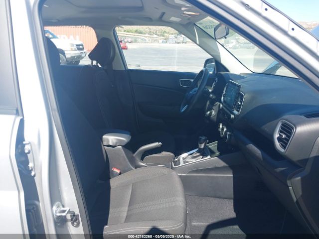 KMHRC8A36LU024785 Hyundai Venue Sel