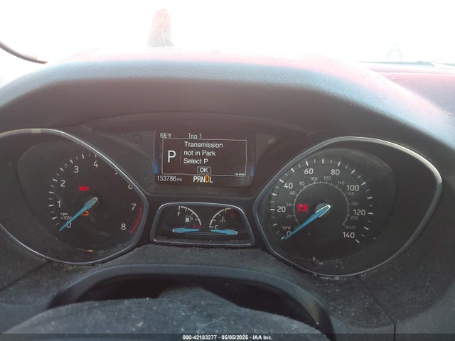 1FADP3F26FL271200 Ford FOCUS SE