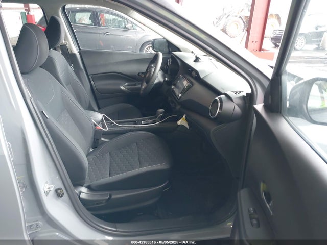 3N1CP5CV7NL477969 Nissan Kicks Sv Xtronic Cvt