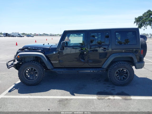 1C4BJWFG0EL246503 Jeep Wrangler Unlimited Rubicon