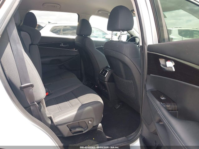 5XYPG4A55LG694372 KIA Sorento 3.3l S
