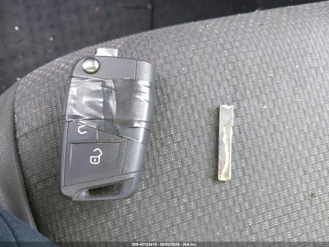 42183410 :رقم المزاد ، 3VWC57BU3KM166906 vin ، 2019 Volkswagen Jetta 1.4t R-line/1.4t S/1.4t Se مزاد بيع