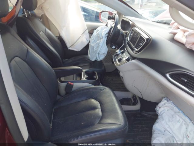 2019 CHRYSLER PACIFICA 2C4RC1BG4KR596866 Photo 4