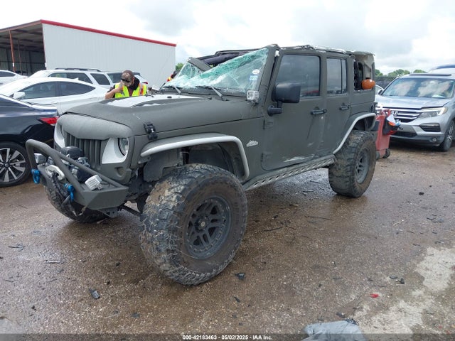 1C4BJWDGXGL155342 Jeep Wrangler Unlimited Sport