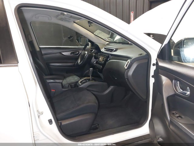 JN8AT2MV8GW145733 Nissan ROGUE S