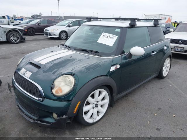 2009 MINI COOPER S WMWMF735X9TT94065 Photo 1