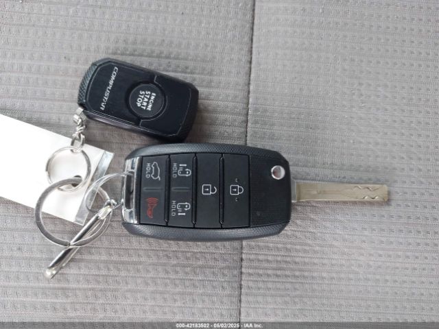 KNDMB5C15L6626061 KIA gdi lamda - ii