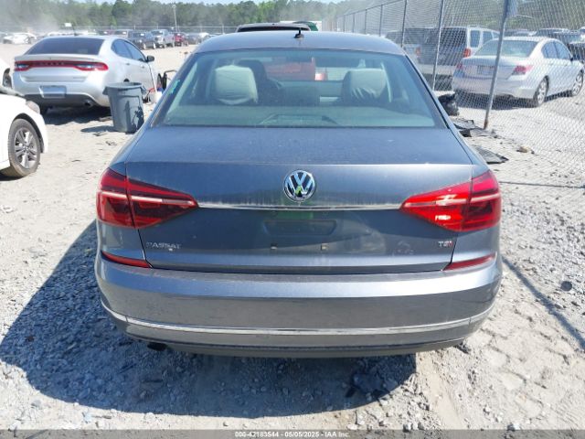 1VWAT7A35HC060649 Volkswagen Passat 1.8t S