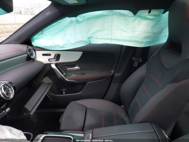 W1K5J4HB6RN450550 Mercedes-Benz Cla Cla 250