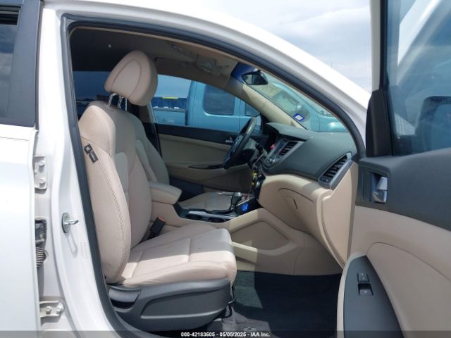 2016 HYUNDAI TUCSON KM8J23A47GU110897 Photo 4