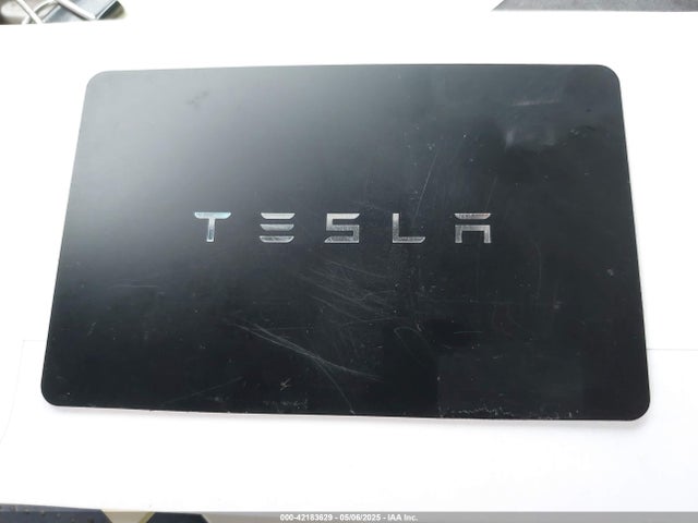 2025 TESLA MODEL 3 5YJ3E1EA3SF987428 Photo 10
