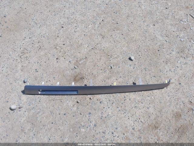 JTMWFREV3JD130995 Toyota Rav4 Xle