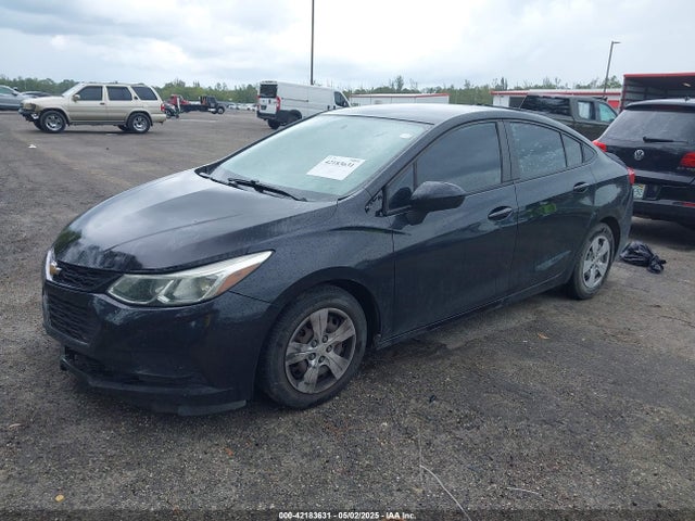 1G1BC5SM8H7235853 Chevrolet Cruze Ls Auto