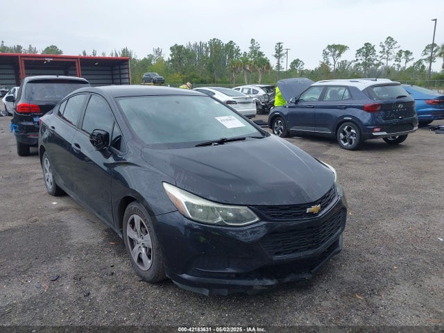 1G1BC5SM8H7235853 Chevrolet Cruze Ls Auto