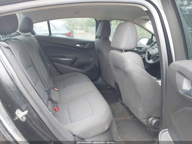 1G1BC5SM8H7235853 Chevrolet Cruze Ls Auto