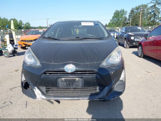 JTDKDTB37G1124535 Toyota Prius C Two