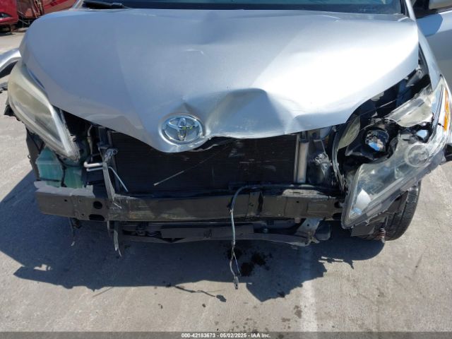 5TDYK3DC5FS594514 Toyota Sienna Limited Premium 7 Passenger