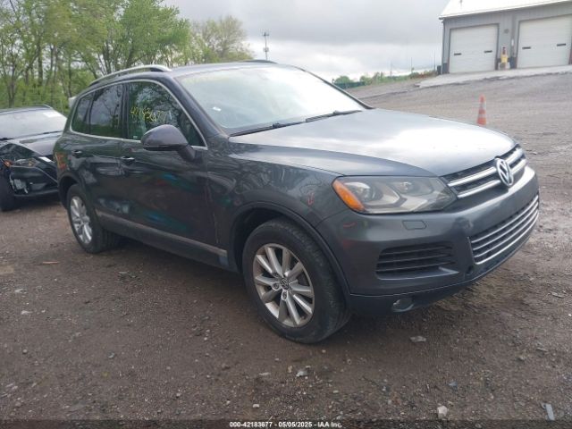 2014 VOLKSWAGEN TOUAREG WVGEF9BP6ED007632