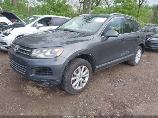 2014 VOLKSWAGEN TOUAREG WVGEF9BP6ED007632 Photo 1