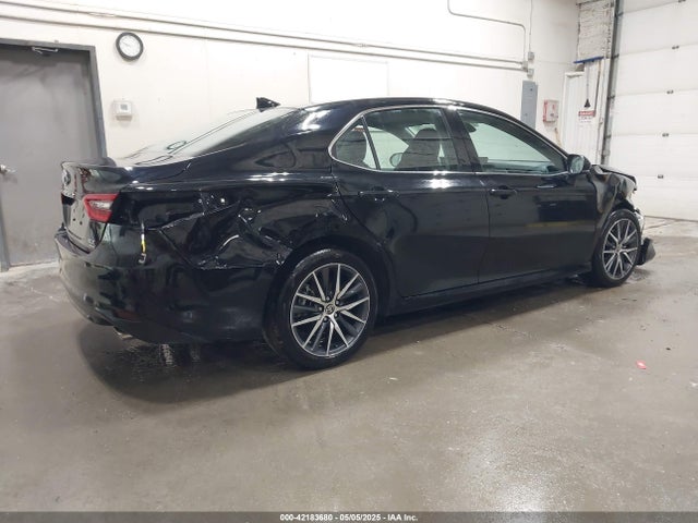 4T1F11BK8PU104956 Toyota Camry Xle Awd