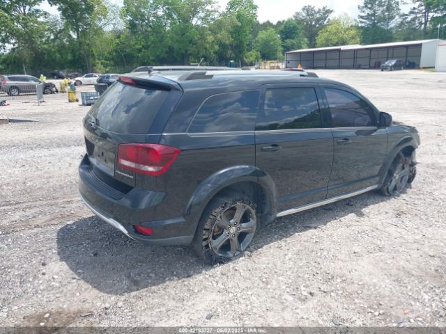 3C4PDCGB1FT505861 Dodge Journey Crossroad