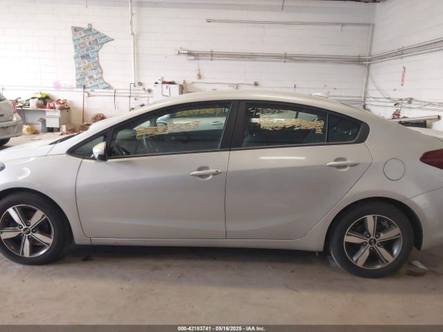 3KPFL4A78JE257324 KIA FORTE LX