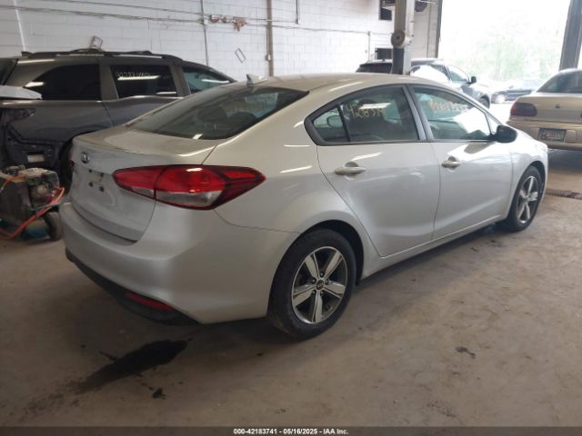 3KPFL4A78JE257324 KIA FORTE LX