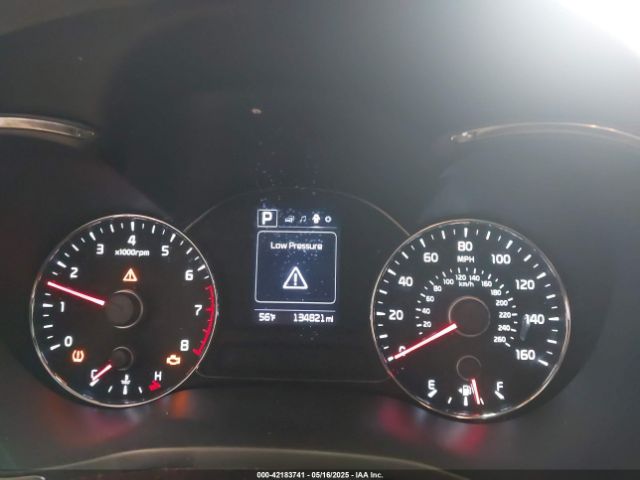 3KPFL4A78JE257324 KIA FORTE LX