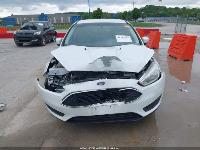 1FADP3F2XHL291050 Ford FOCUS SE