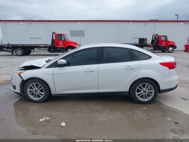 1FADP3F2XHL291050 Ford FOCUS SE