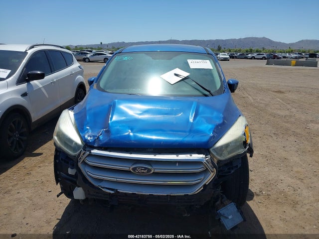 1FMCU0GD4HUA39250 Ford ESCAPE SE