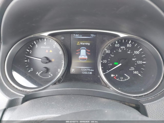 JN8AT2MTXGW018187 Nissan 2016