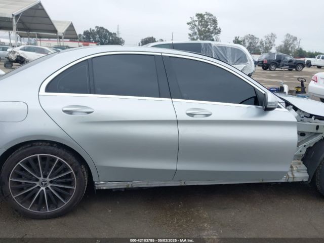 W1KWF8DB7MR647862 Mercedes-Benz C 300 Sedan