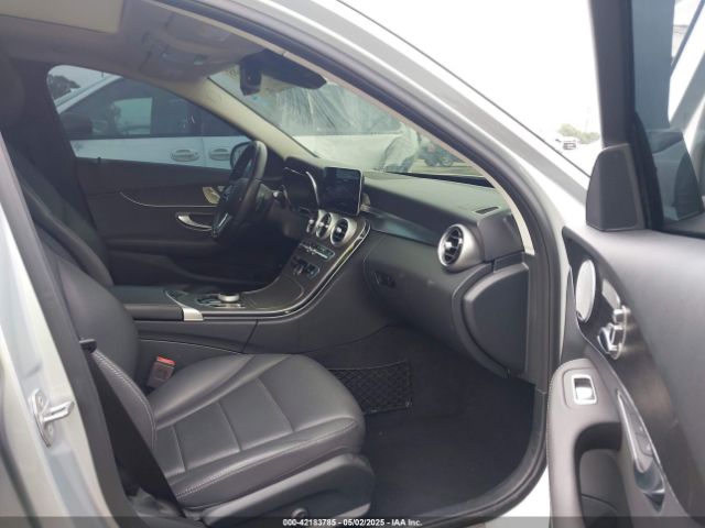 W1KWF8DB7MR647862 Mercedes-Benz C 300 Sedan