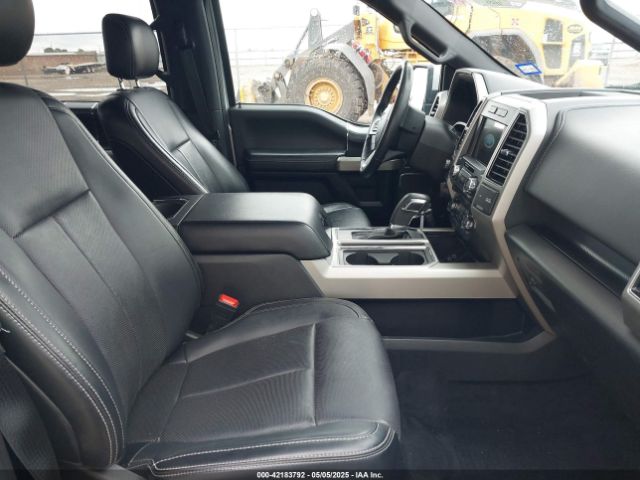 1FTFW1EGXJKE22402 Ford F-150 Lariat