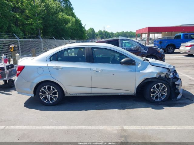 1G1JD5SB3K4112641 Chevrolet Sonic Lt Auto