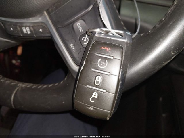2021 RAM 1500 1C6SRFBTXMN537368 Photo 10