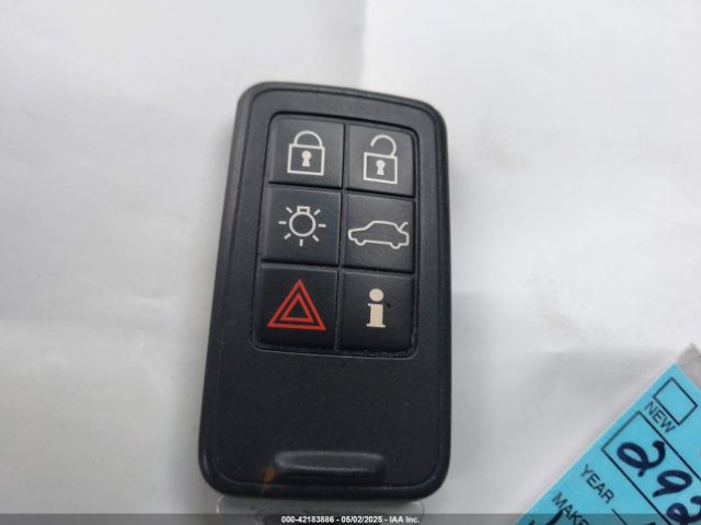 2015 VOLVO XC60 YV440MDB9F2613538 Photo 10